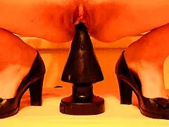 Il sesso di gruppo video hard gratis lesbo con una troia lussuriosa è iniziato in bagno.
