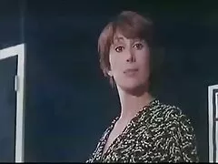Il filmporno lesbo mio buon amico si masturba per me sulla fotocamera del telefono.
