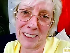 Vecchio strano video gratis di lesbo porno